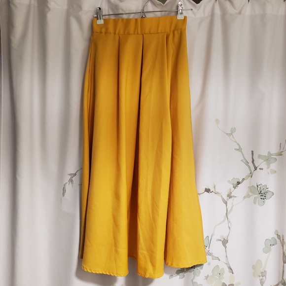 Japan Yellow A-Line Skirt - Picture 1 of 2